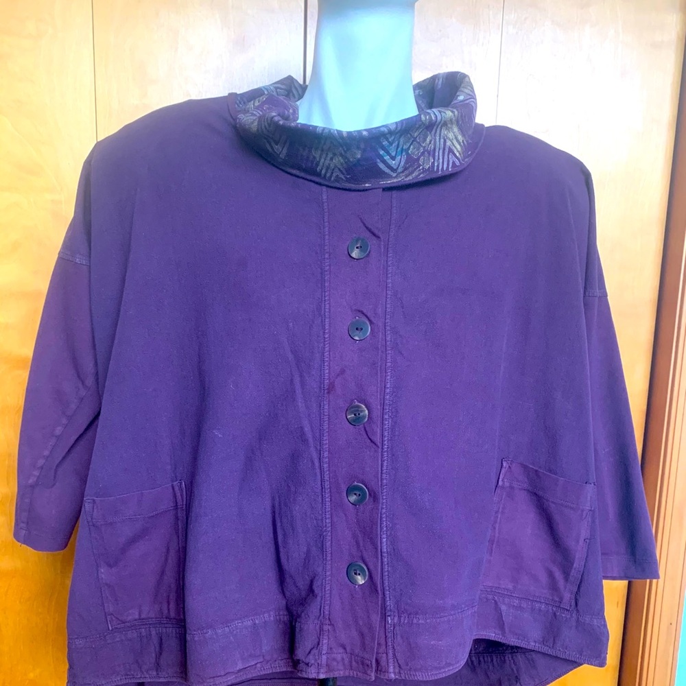 Gorgeous silk-screened knit shirt; jacket woven